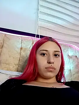 Snapshot of sweet_karma__ chatting on February 20, 1:46 am sweet karma online show from February 20, 1:46 am