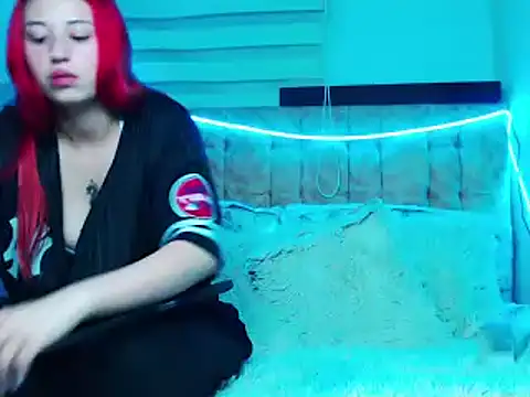 Snapshot of sweet_karma__ chatting on February 24, 1:02 am sweet karma online show from February 24, 1:02 am