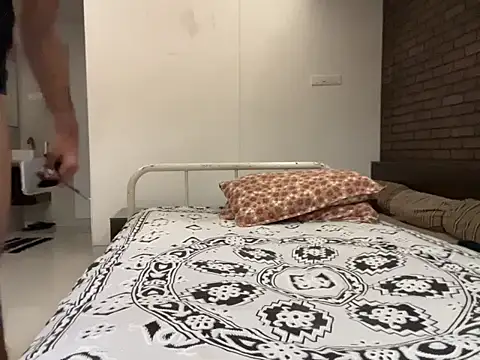 iamabigdickindian online show from March 19, 5:28 pm