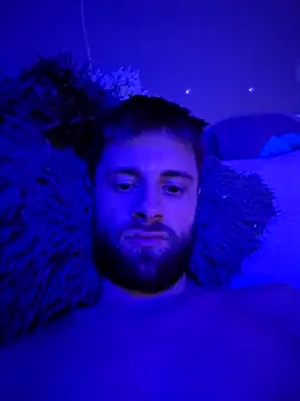 ademandjulia online show from November 4, 5:06 am