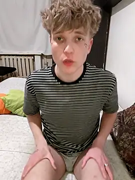 And25bn online show from April 12, 9:09 pm