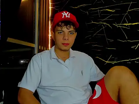 Alessandro 1610 online show from March 29, 4:56 am