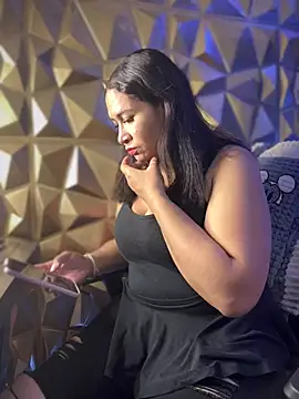 Carola-Ross online show from February 8, 11:13 pm