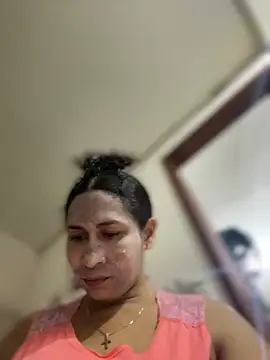 Carola-Ross online show from October 7, 7:11 pm