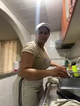 Carola-Ross online show from February 2, 5:55 pm