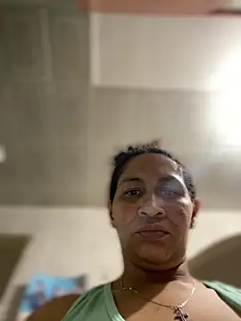 Carola-Ross online show from April 17, 5:38 pm