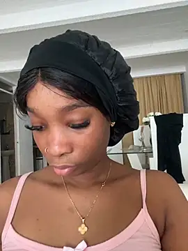 Snapshot of blackgril12 chatting on October 2, 12:45 pm blackgril12 online show from October 2, 12:45 pm