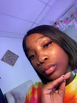 blackgril12 online show from February 8, 11:30 pm