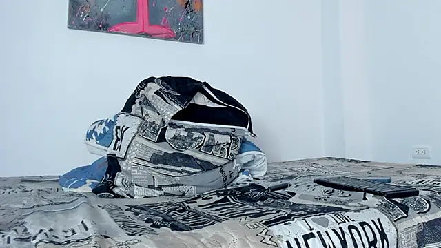 hugosan12 online show from March 25, 3:18 pm