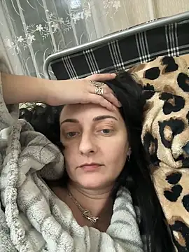 Snapshot of Miroslava1247 chatting on February 21, 9:54 pm Miroslava1247 online show from February 21, 9:54 pm