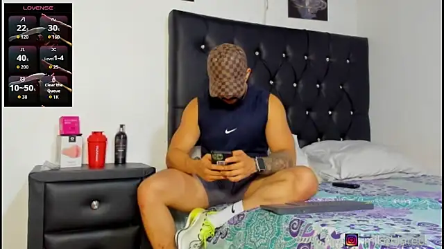 mikeblaree online show from March 3, 6:58 pm