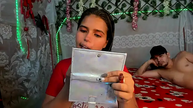 Snapshot of leandro49112 chatting on October 9, 9:24 pm leandro49112 online show from October 9, 9:24 pm