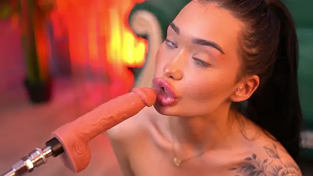 SashaFerrera online show from March 10, 12:51 am