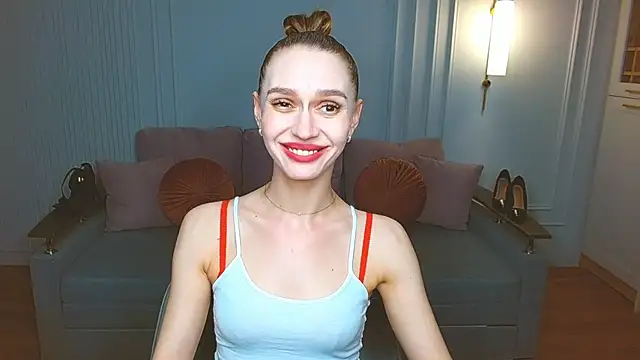 Lady Sunshine  online show from March 18, 2:59 pm