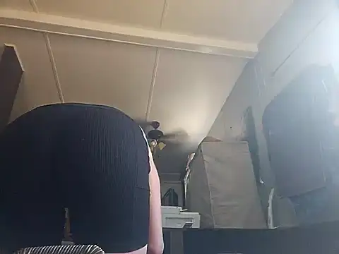 ShysluutGia online show from February 8, 7:05 pm