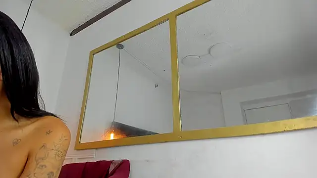 ChanelleJohnson  online show from February 21, 4:37 pm