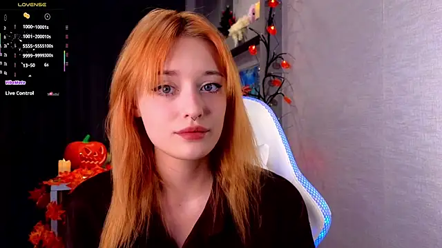 Hisoka akerley online show from October 24, 5:42 pm