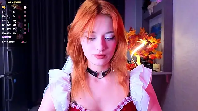 Hisoka akerley online show from December 1, 8:03 pm