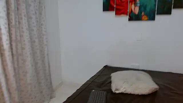 Selena fox7 online show from February 25, 11:22 pm