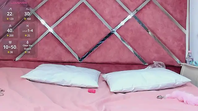  JuliSweet  online show from March 12, 12:26 pm