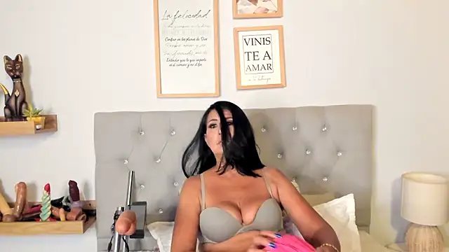 Jackiehmilf52 online show from March 17, 1:35 am