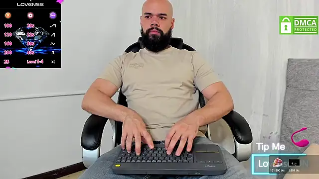 Luke Diaz7 online show from February 17, 3:03 am