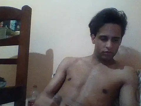 Snapshot of 999999m chatting on June 10, 11:46 pm 999999m online show from June 10, 11:46 pm