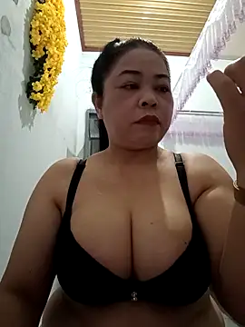 Snapshot of Baby-bigtits2024 chatting on February 24, 10:36 pm Baby-bigtits2024 online show from February 24, 10:36 pm
