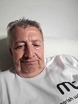 mann4u147 online show from April 30, 8:57 pm