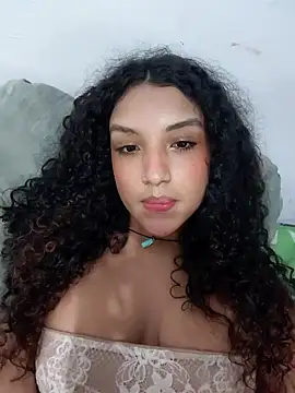 Majo BigTits online show from November 23, 9:53 am