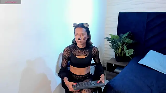 Georgina Palacios  online show from October 29, 3:42 am