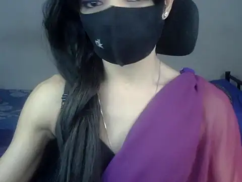 YourCDBitch online show from November 6, 9:26 pm