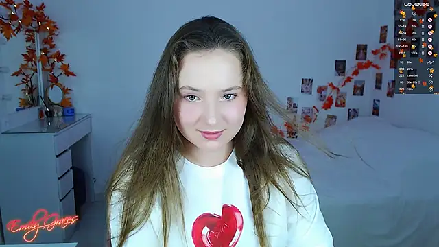 Snapshot of EmilyxxGraces chatting on September 27, 10:37 pm EmilyxxGraces online show from September 27, 10:37 pm