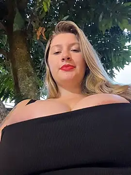 aurora coldd online show from February 24, 11:03 pm