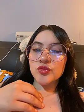 ValentinaOrtiz3 online show from October 12, 12:20 am