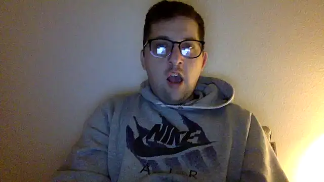 Milflover96 online show from February 21, 1:44 am