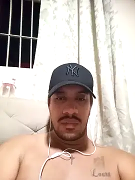 TonnyMoreno online show from February 19, 6:44 am