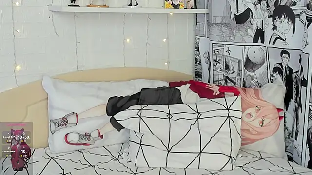 b4by Emilia online show from February 13, 7:45 am