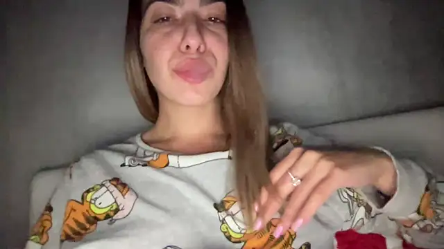 sarrah rossy online show from November 28, 10:12 pm