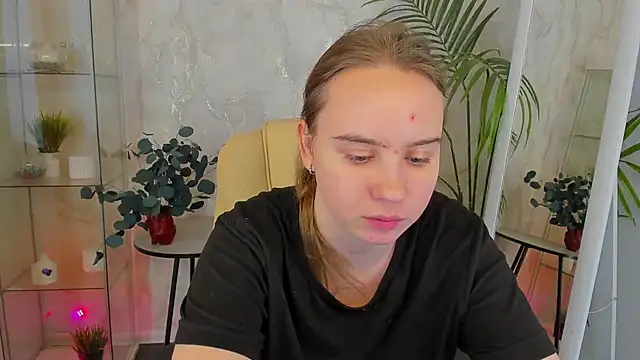 Lika 0ne online show from February 18, 12:12 pm