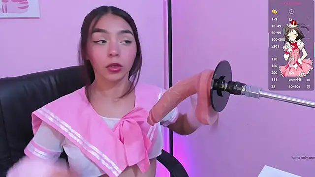 lanna brunette online show from February 10, 12:42 pm