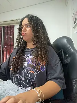 Anitta bell online show from February 13, 1:15 pm