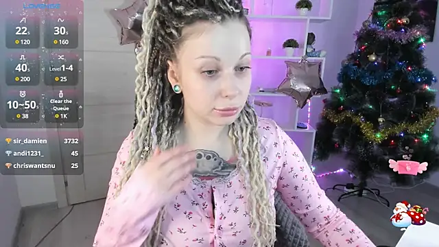 HoneySallyMoore online show from December 23, 5:39 am