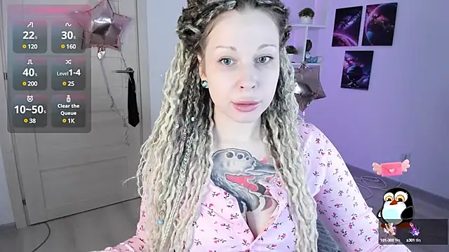 HoneySallyMoore online show from January 17, 8:33 pm