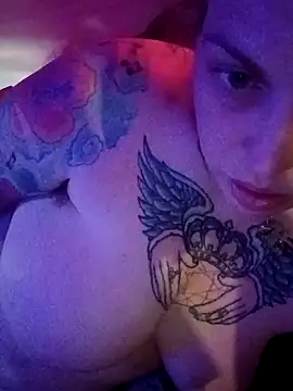 favoritestepsis online show from September 28, 10:48 pm