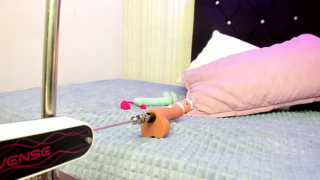 nicky angel1 online show from November 18, 6:34 pm