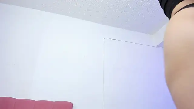 nicky angel1 online show from March 6, 7:10 pm