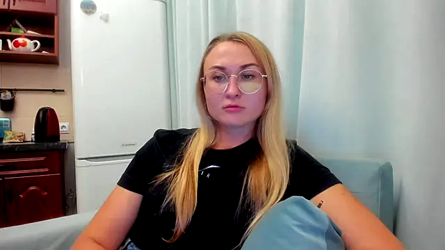 your Goddess Eva online show from September 14, 7:57 pm