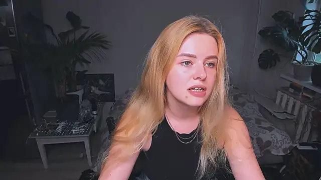 Alexa Pirs online show from September 13, 3:01 pm