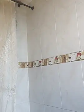 Snapshot of nikki_grey chatting on March 17, 1:24 am nikki grey online show from March 17, 1:24 am